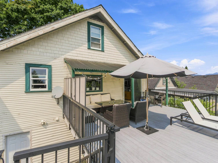 342 E Eighth Avenue, New Westminster, BC, V3L 4K8 - 39