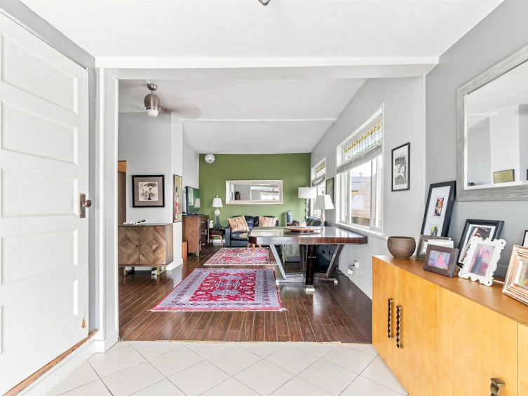 342 E Eighth Avenue, New Westminster, BC, V3L 4K8 - 6