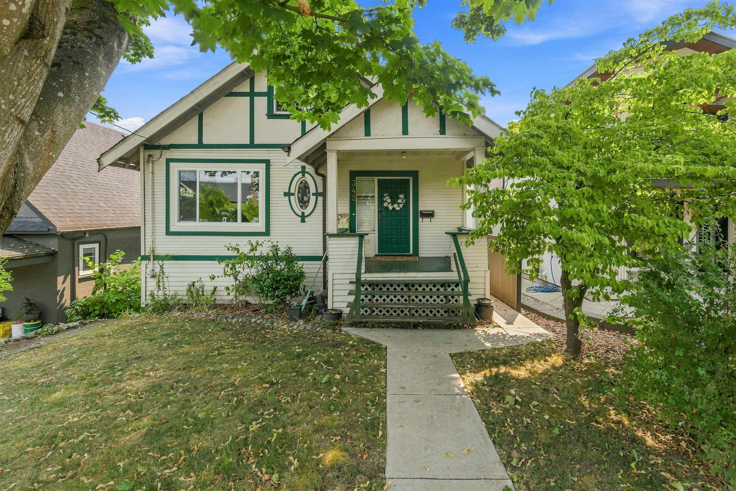 342 E Eighth Avenue, New Westminster, BC, V3L 4K8
