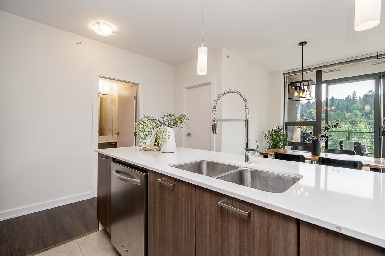 601-301 Capilano Road, Port Moody, BC, V3H 0G6 - 12