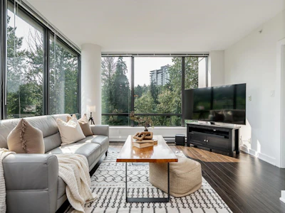 601-301 Capilano Road - 4
