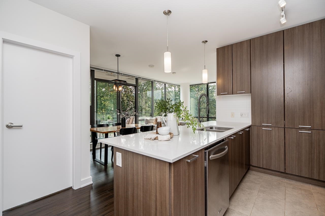 601-301 Capilano Road, Port Moody, BC, V3H 0G6 - 11