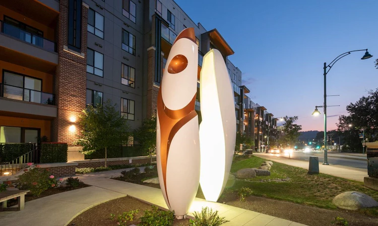 312-55 Klahanie Drive