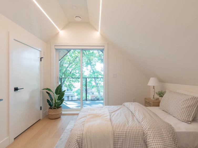 1-3615 Turner Street, Vancouver, BC, V5K 2J2 - 23