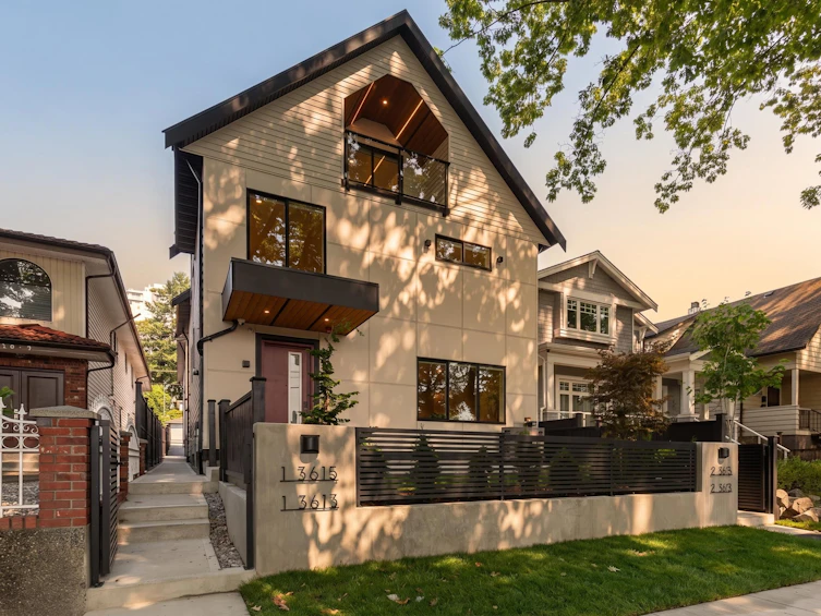 1-3615 Turner Street, Vancouver, BC, V5K 2J2