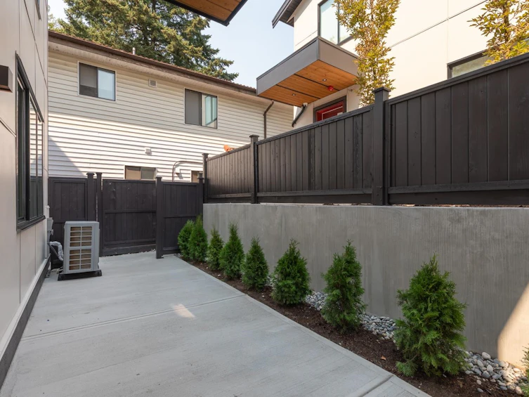 2-3615 Turner Street, Vancouver, BC, V5K 2J2 - 28