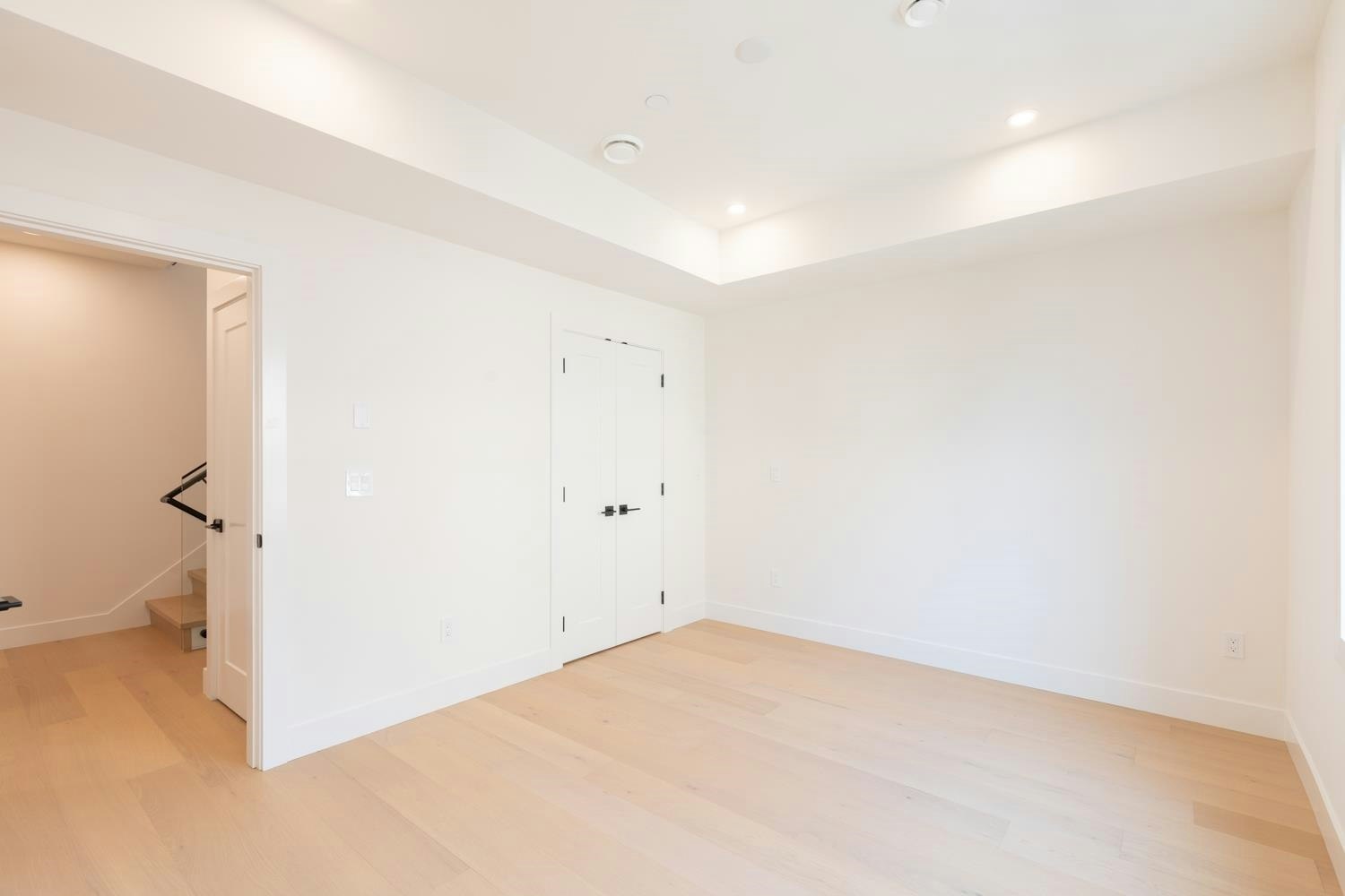 2-3615 Turner Street, Vancouver, BC, V5K 2J2 - 19