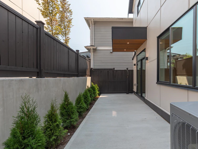 2-3615 Turner Street, Vancouver, BC, V5K 2J2 - 29
