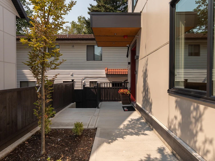 3-3615 Turner Street, Vancouver, BC, V5K 2J2 - 24