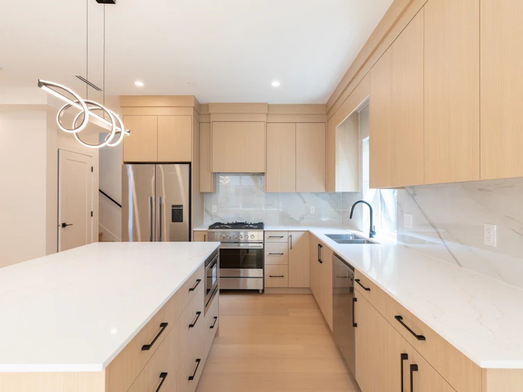 3-3615 Turner Street, Vancouver, BC, V5K 2J2 - 9