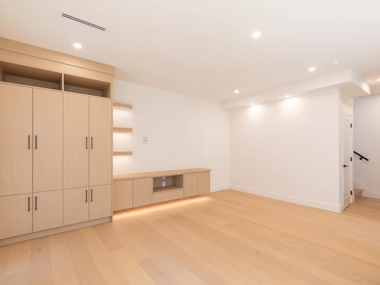 3-3615 Turner Street, Vancouver, BC, V5K 2J2 - 10