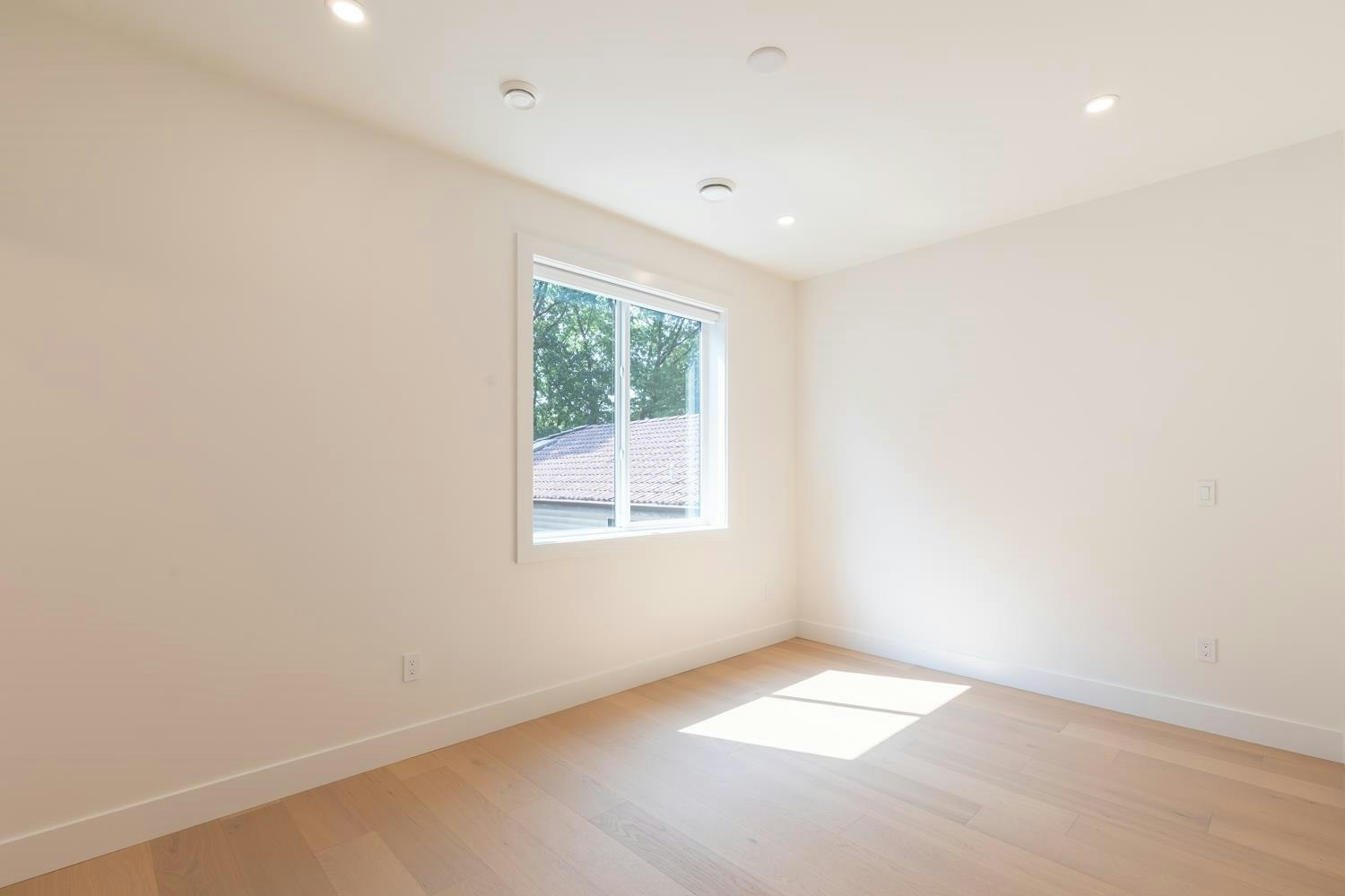 3-3615 Turner Street, Vancouver, BC, V5K 2J2 - 19