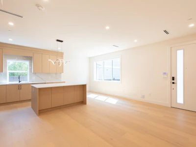 3-3615 Turner Street - 2