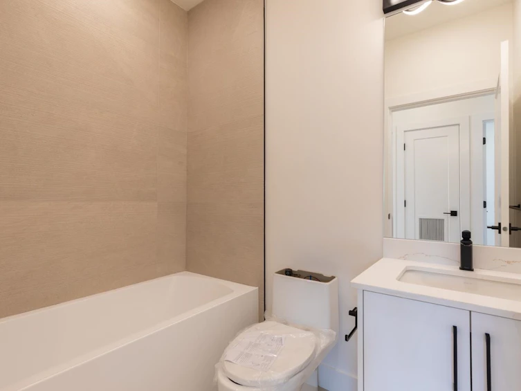 3-3615 Turner Street, Vancouver, BC, V5K 2J2 - 16