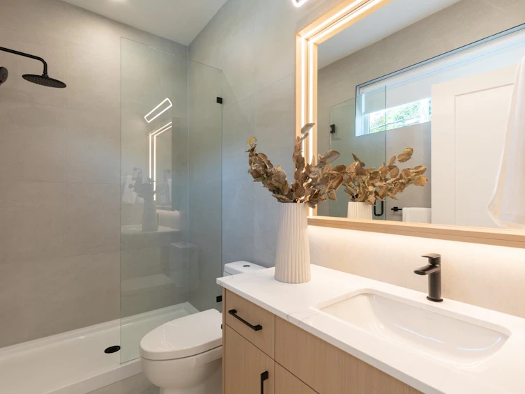 4-3615 Turner Street, Vancouver, BC, V5K 2J2 - 21