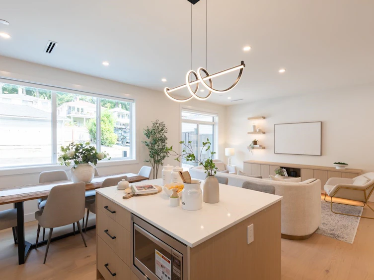 4-3615 Turner Street, Vancouver, BC, V5K 2J2 - 8