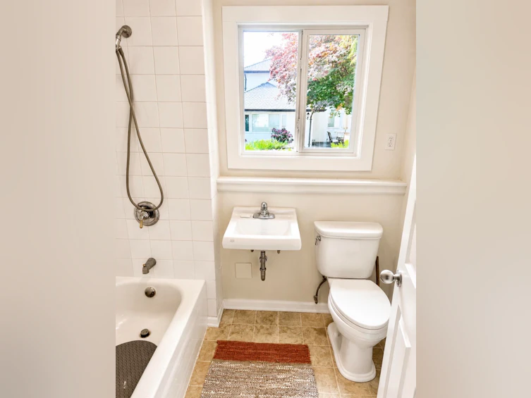 163 49 Street, Delta, BC, V4M 2P1 - 32