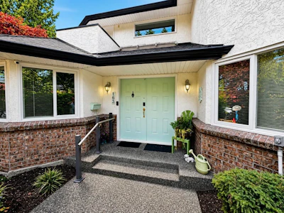 163 49 Street - 2