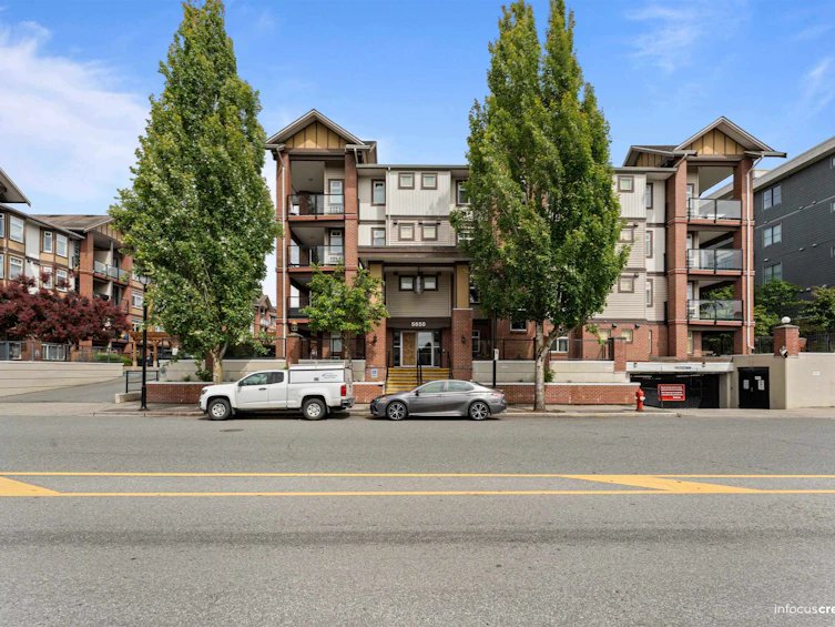 215-5650 201a Street Street, Langley, BC, V3A 0B3 - 23