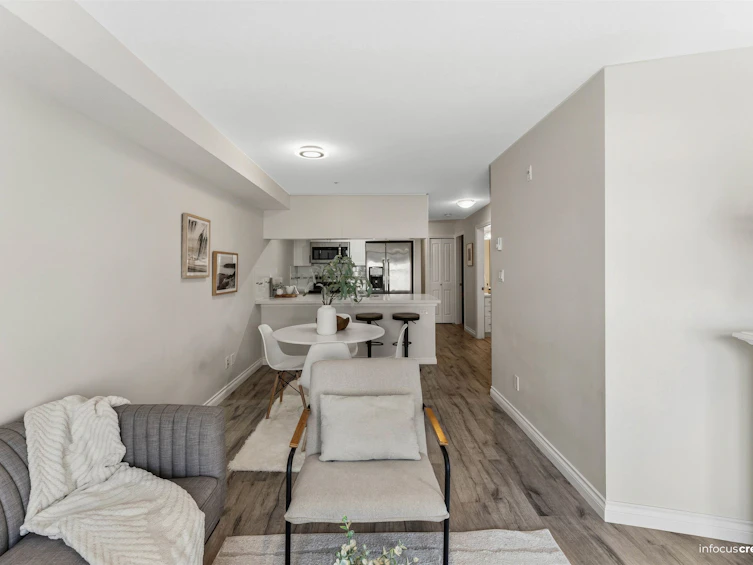 215-5650 201a Street Street, Langley, BC, V3A 0B3 - 6
