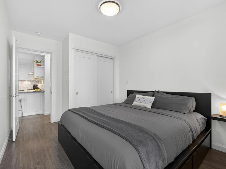 2101-520 Como Lake Avenue, Coquitlam, BC, V3J 0E8 - 10