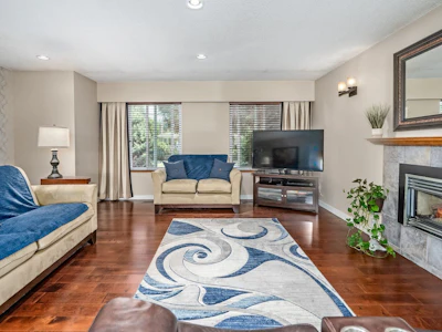 11527 Fraserview Street - 4