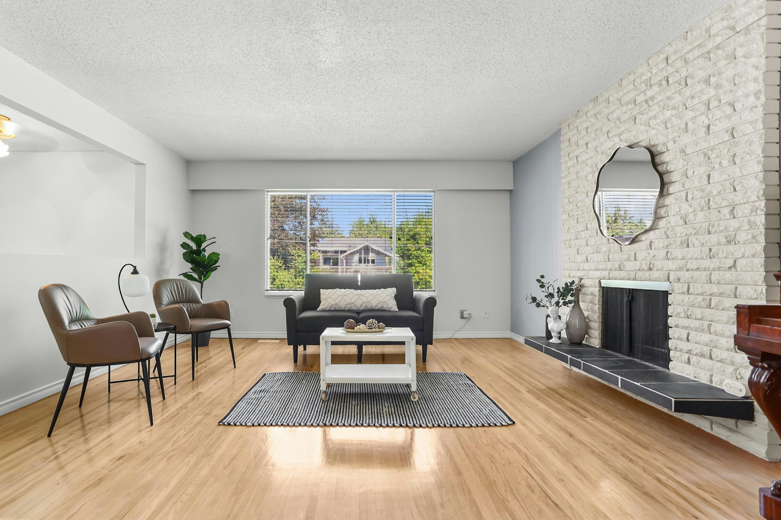 11663 Morris Street - 4