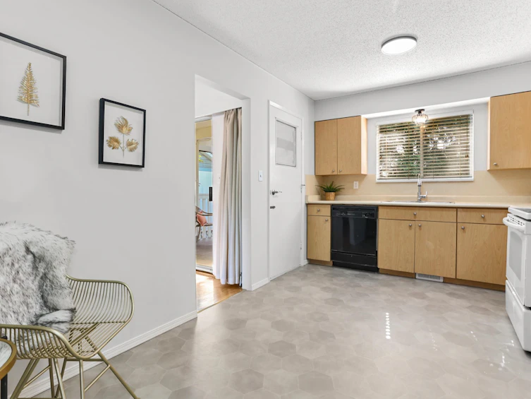 11663 Morris Street, Maple Ridge, BC, V2X 5C5 - 10