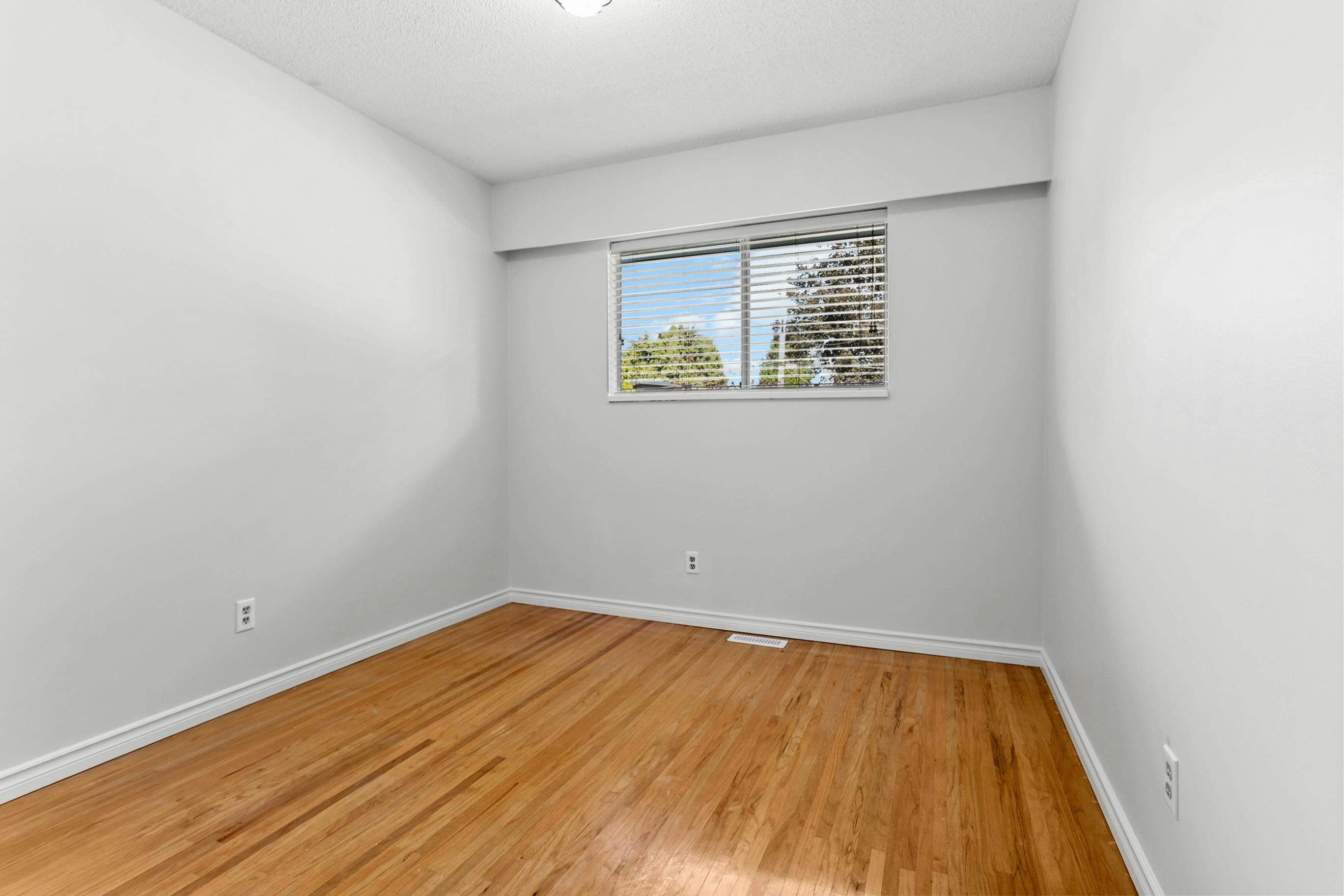11663 Morris Street, Maple Ridge, BC, V2X 5C5 - 18