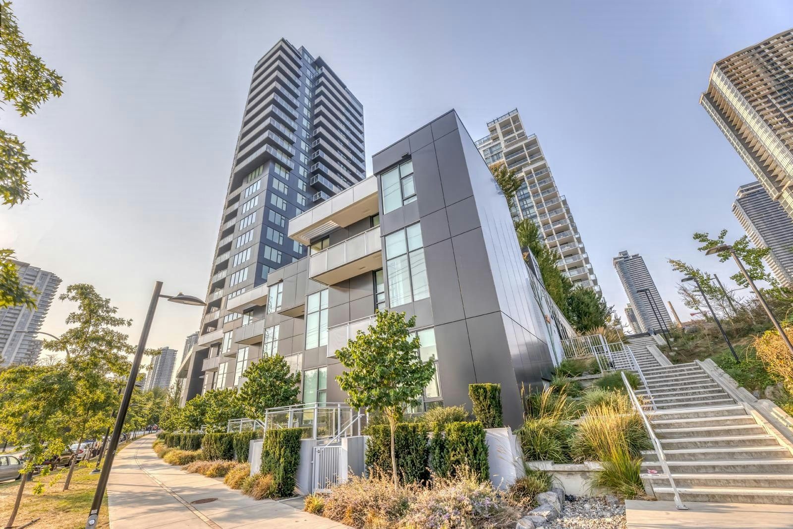 106-4433 Alaska Street, Burnaby, BC, V5C 5T3