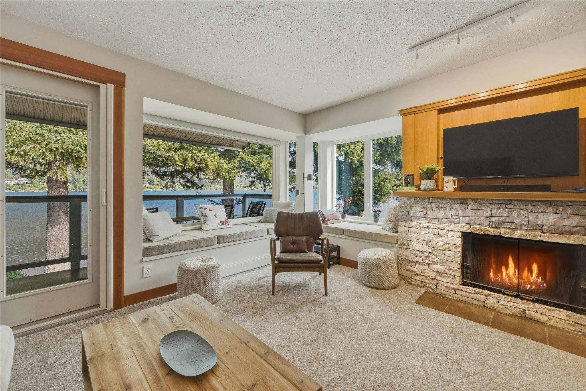 17-3262 Archibald Way - 4
