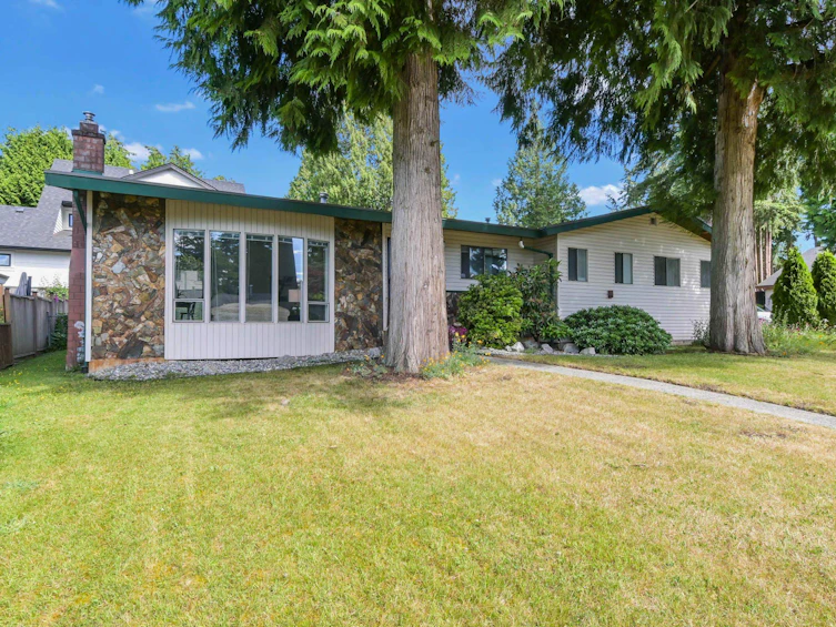 2560 127 Street, Surrey, BC, V4A 5S6 - 2