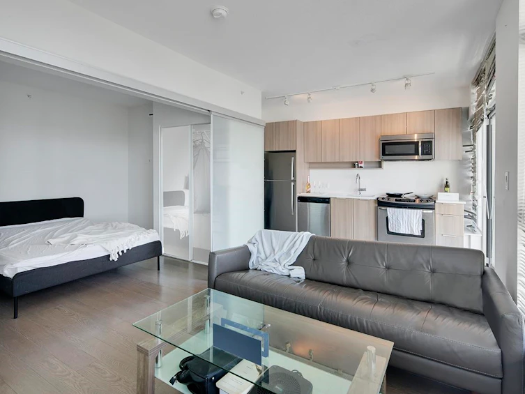 1805-13308 Central Avenue, Surrey, BC, V3T 0M4 - 4