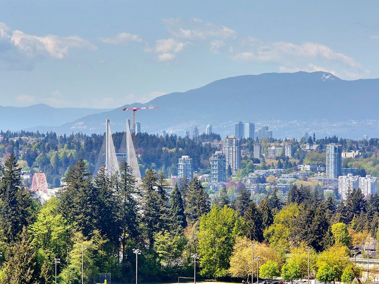 1805-13308 Central Avenue, Surrey, BC, V3T 0M4