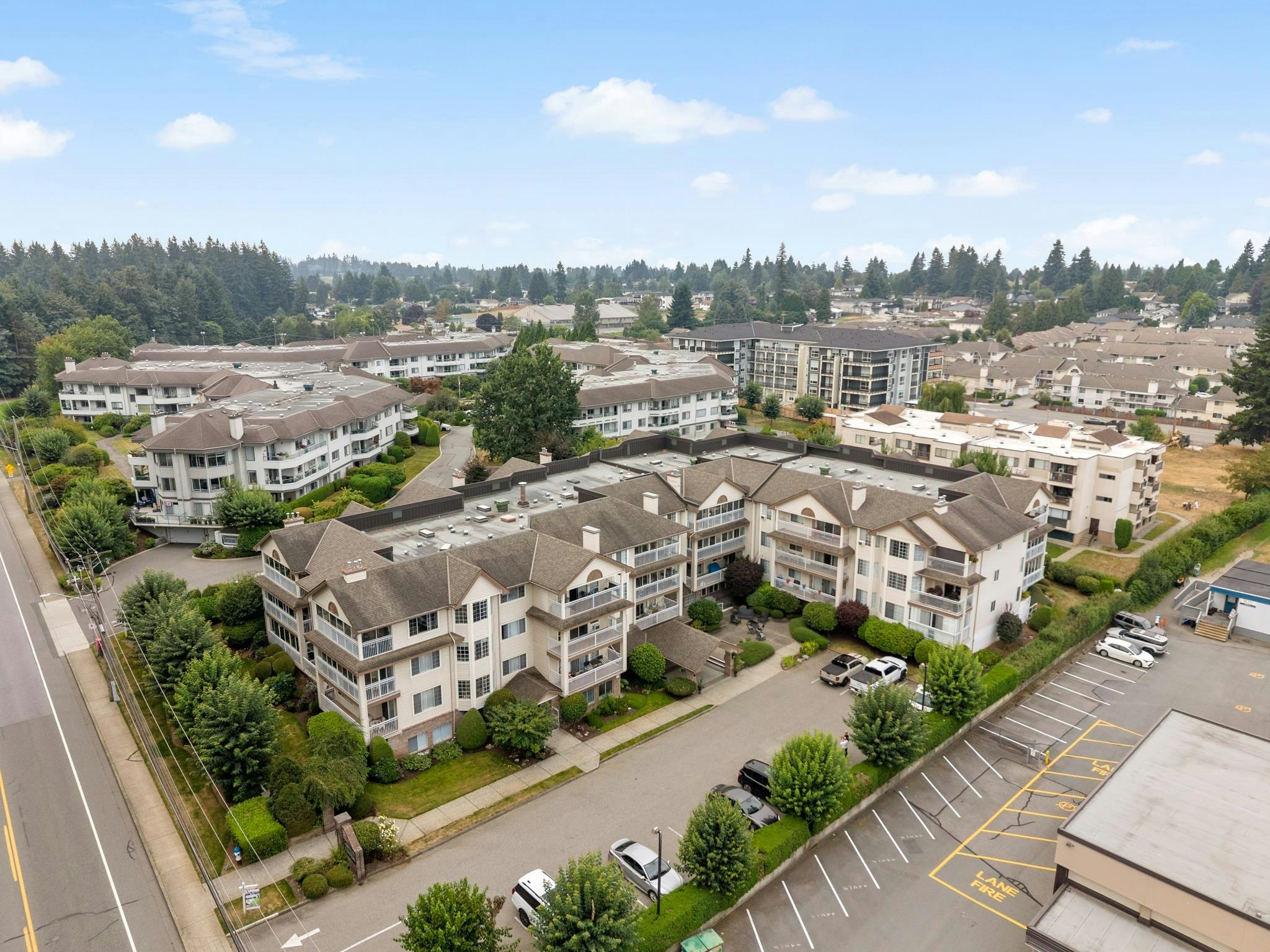 201-2491 Gladwin Road, Abbotsford, BC, V2T 3N8