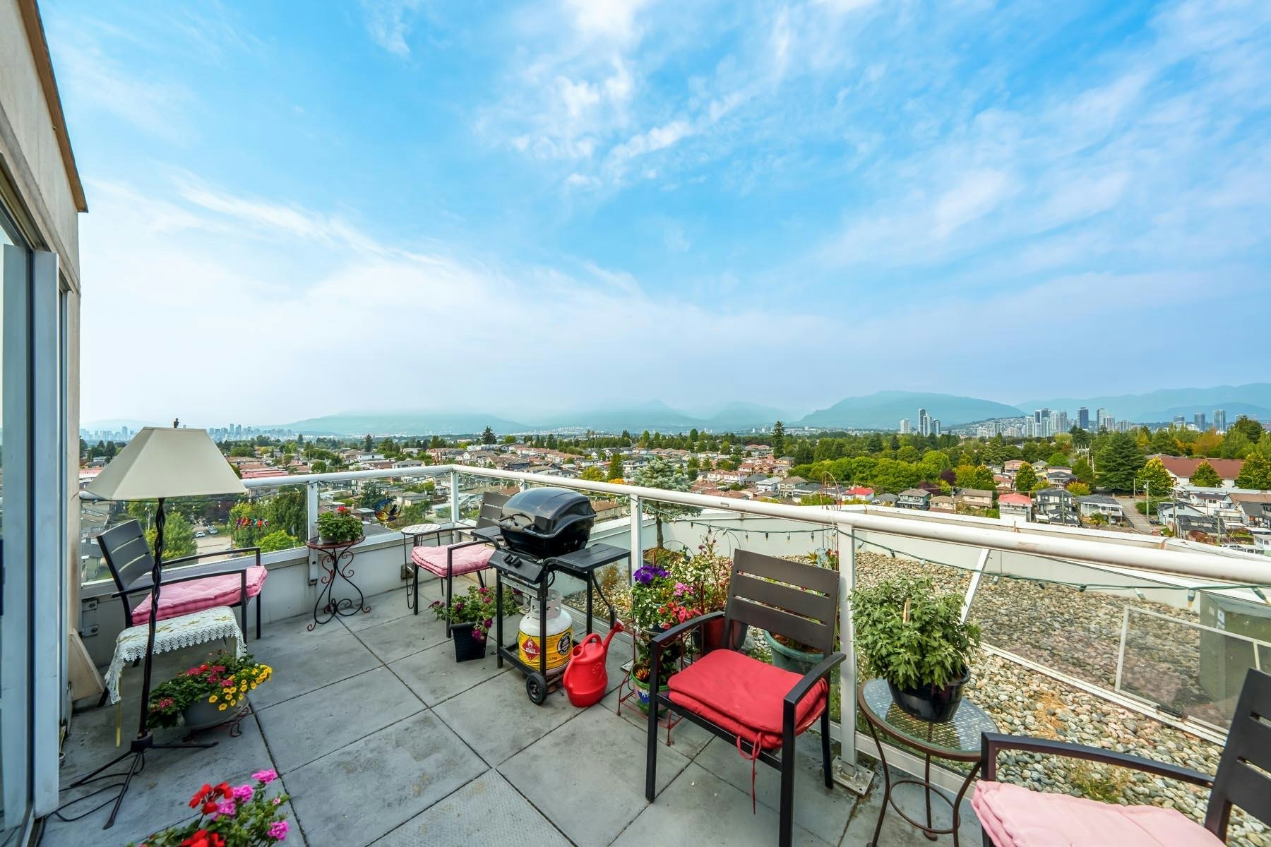 1405-3489 Ascot Place, Vancouver, BC, V5R 6B6