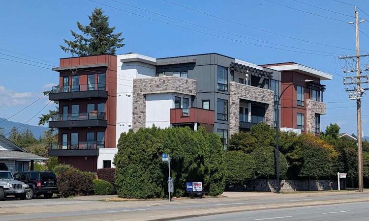 403-20331 Dewdney Trunk Road