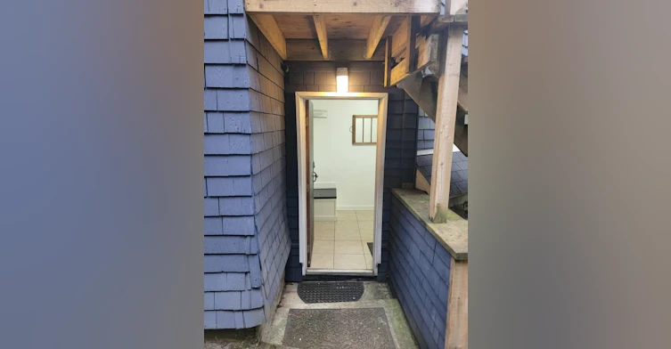 831 W 24th Street, Vancouver, BC, V5Z 2C2 - 9