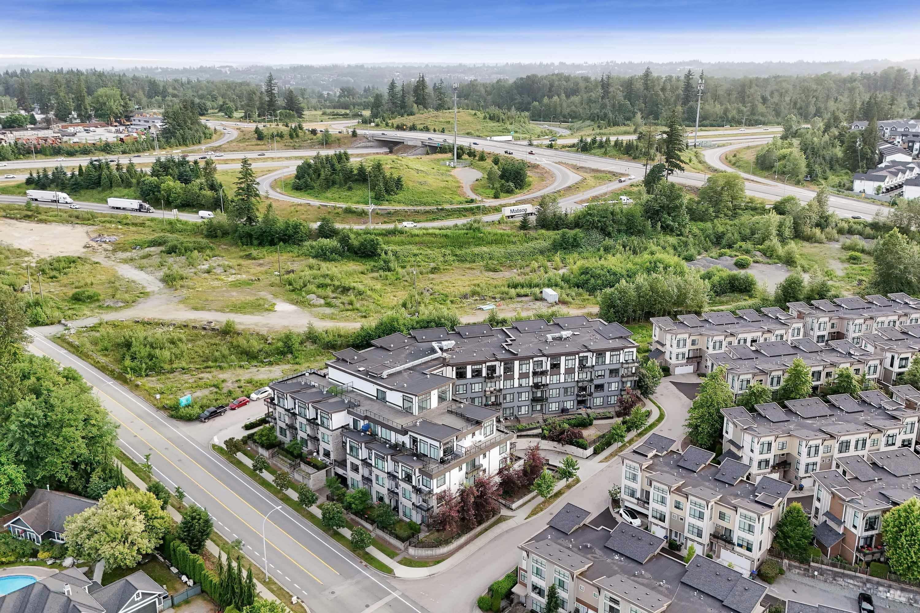 214-9983 E Barnston Drive, Surrey, BC, V4N 6T3 - 23
