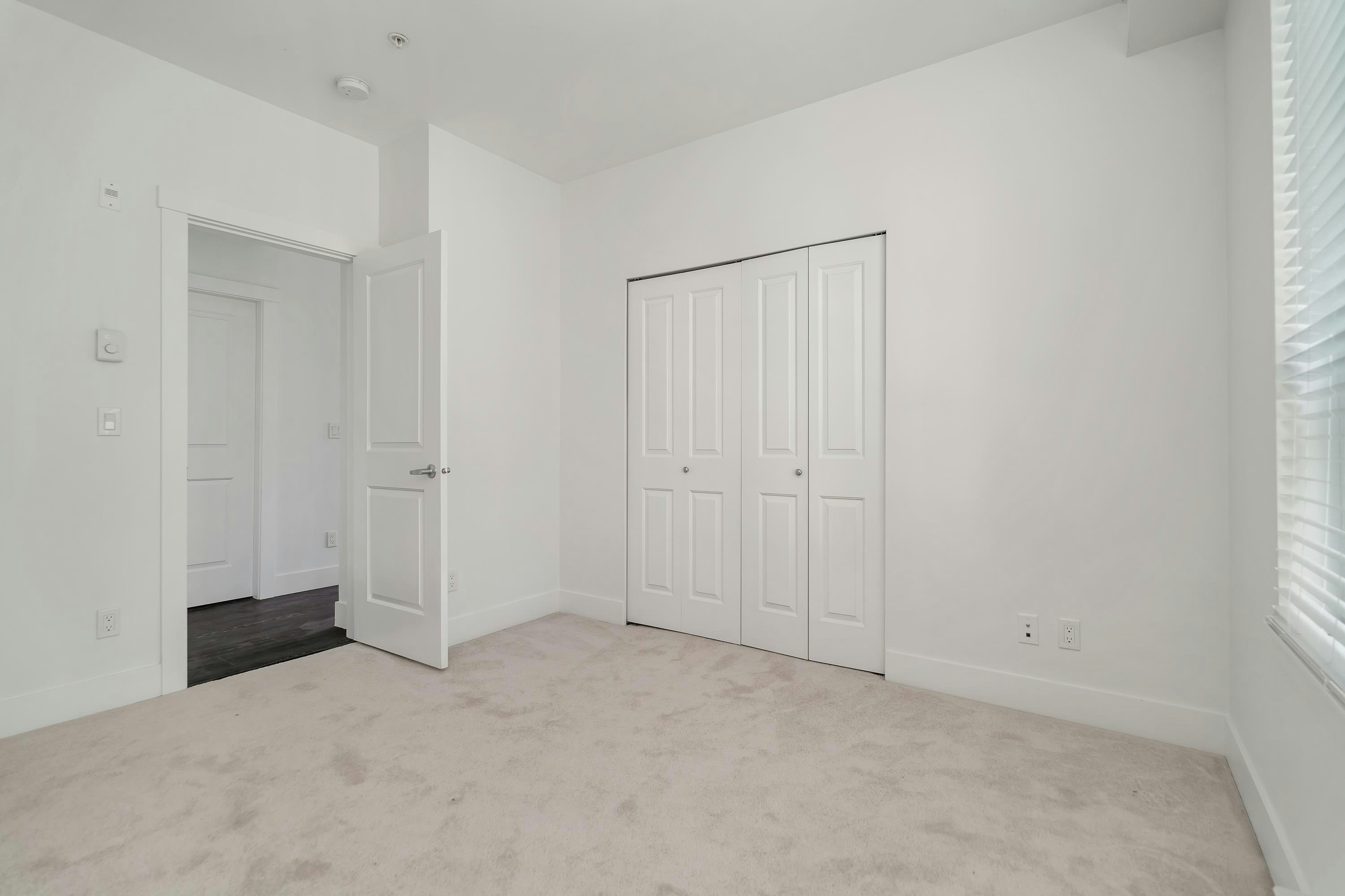 214-9983 E Barnston Drive, Surrey, BC, V4N 6T3 - 19