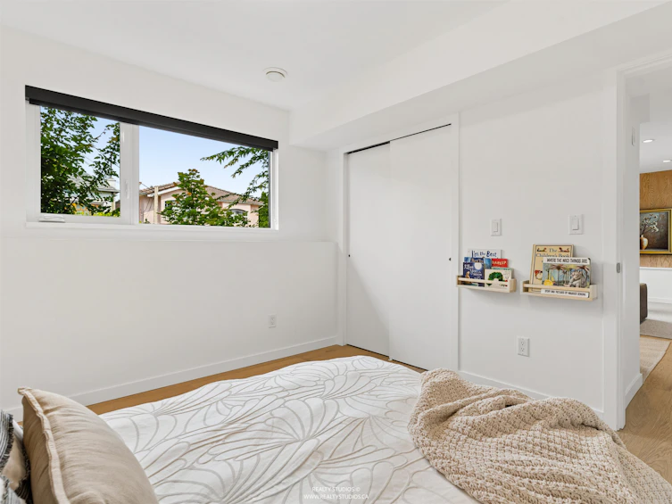 476 E 29th Avenue, Vancouver, BC, V5V 2R7 - 30