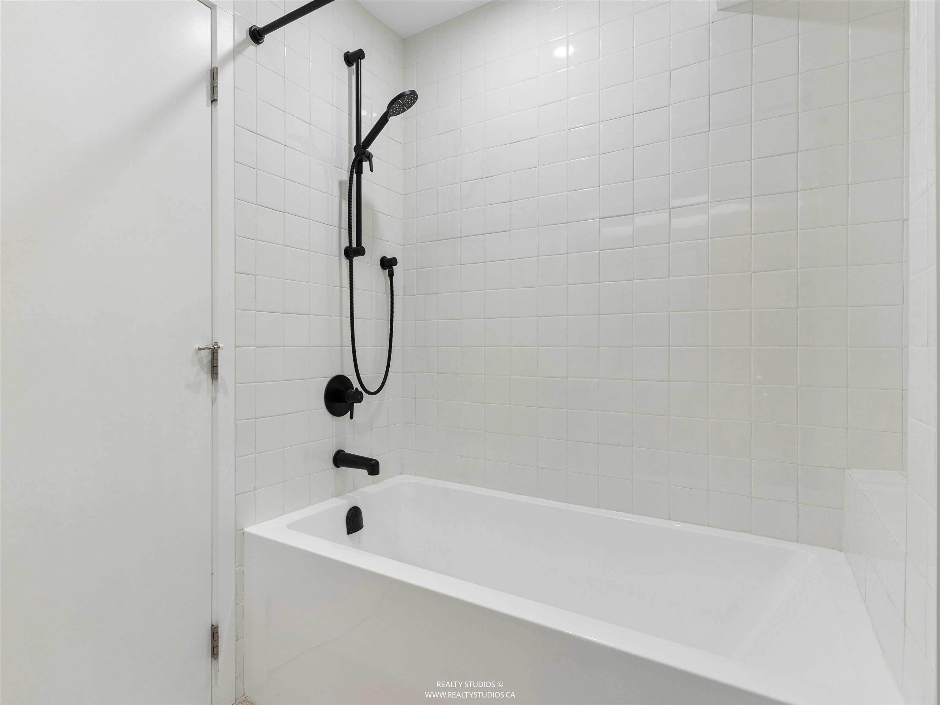 476 E 29th Avenue, Vancouver, BC, V5V 2R7 - 32