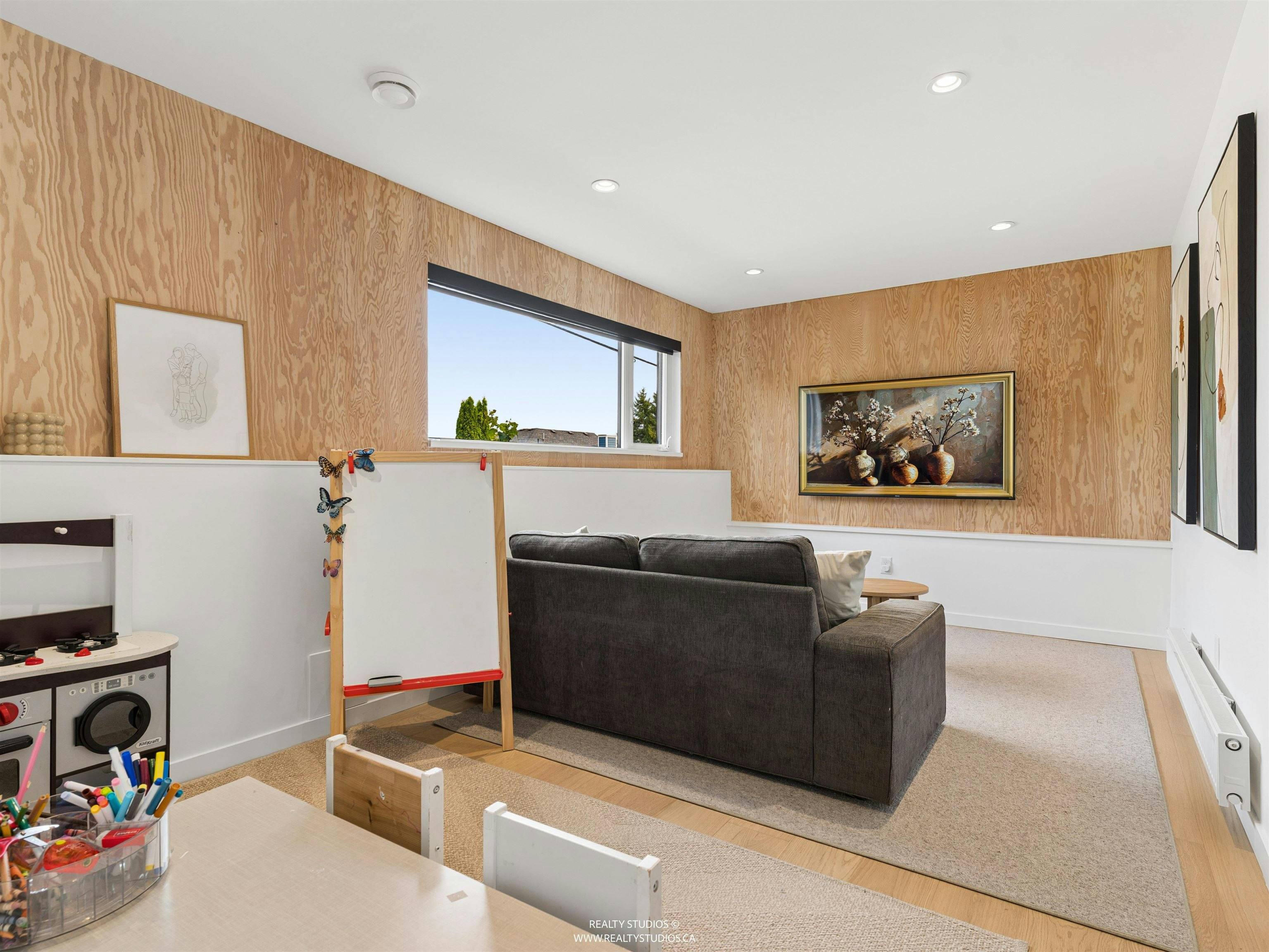 476 E 29th Avenue, Vancouver, BC, V5V 2R7 - 26