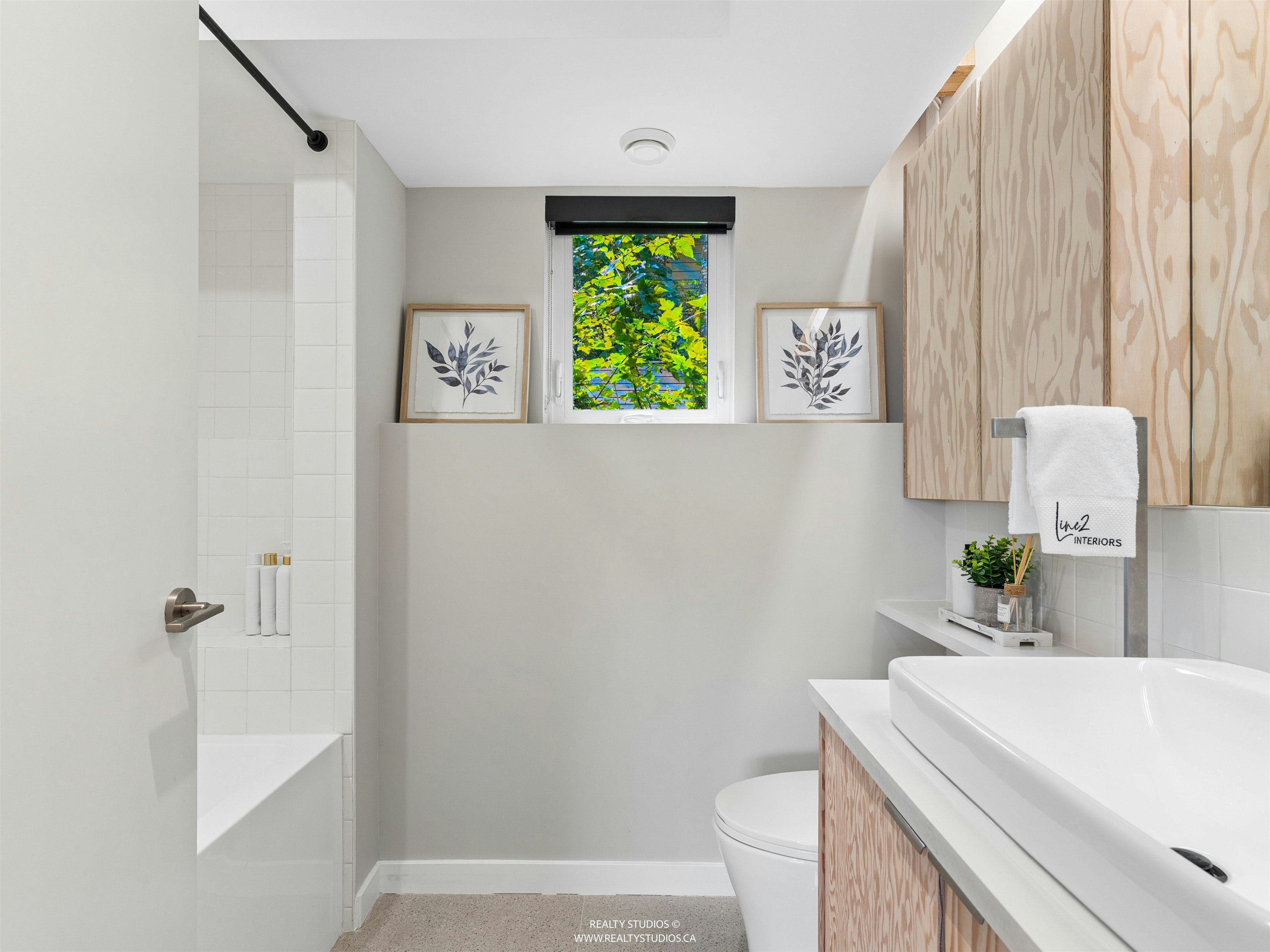 476 E 29th Avenue, Vancouver, BC, V5V 2R7 - 31