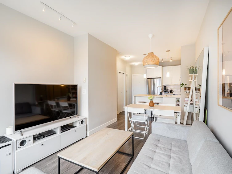 405-15388 105 Avenue, Surrey, BC, V3R 0C4 - 9