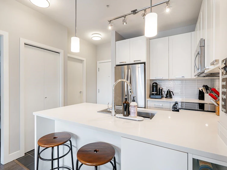 405-15388 105 Avenue, Surrey, BC, V3R 0C4 - 13