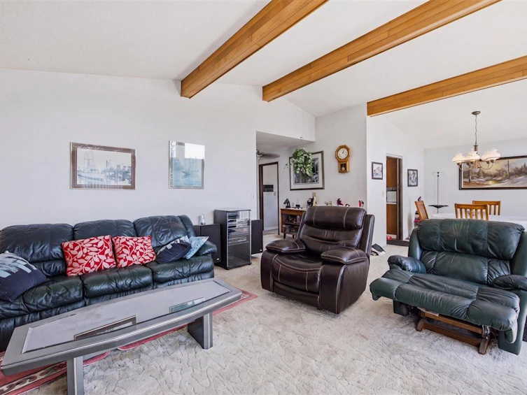 967 Pelton Avenue, Coquitlam, BC, V3J 2J3 - 8