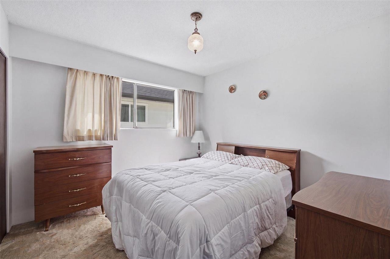 967 Pelton Avenue, Coquitlam, BC, V3J 2J3 - 22