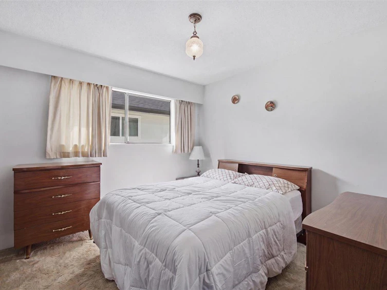967 Pelton Avenue, Coquitlam, BC, V3J 2J3 - 22