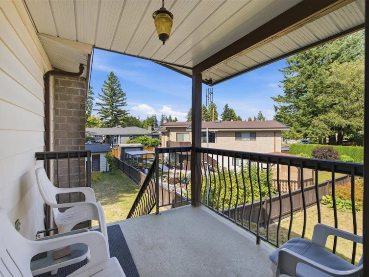 967 Pelton Avenue, Coquitlam, BC, V3J 2J3 - 16